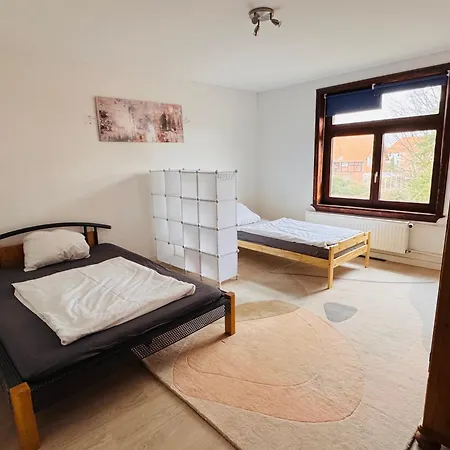 Helle Mit Parkplatz & Wlan Meine